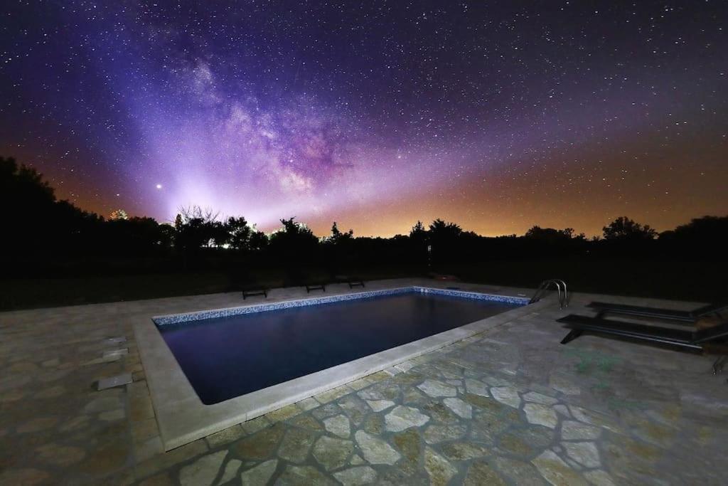 Holiday House Aurora Borealis Ervenik 외부 사진